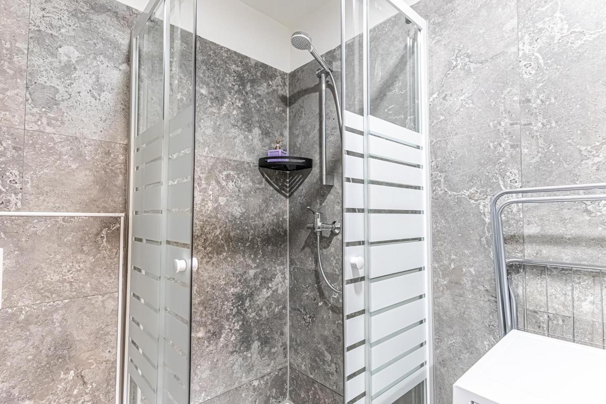 Apartment Trendy Near Westbahnhof With Kitchenette & Smart Tv *
