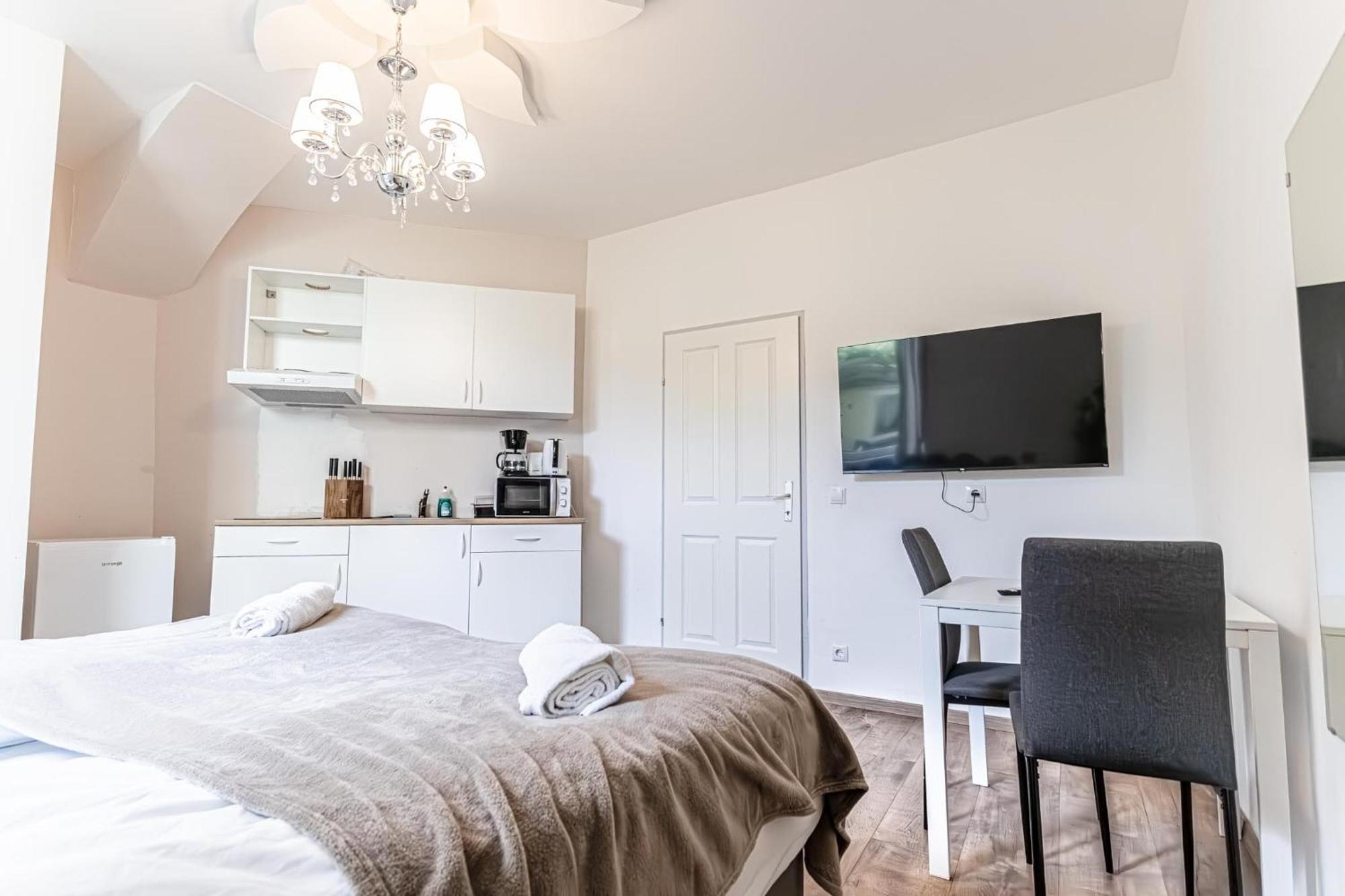 Apartment Trendy Near Westbahnhof With Kitchenette & Smart Tv Vienna